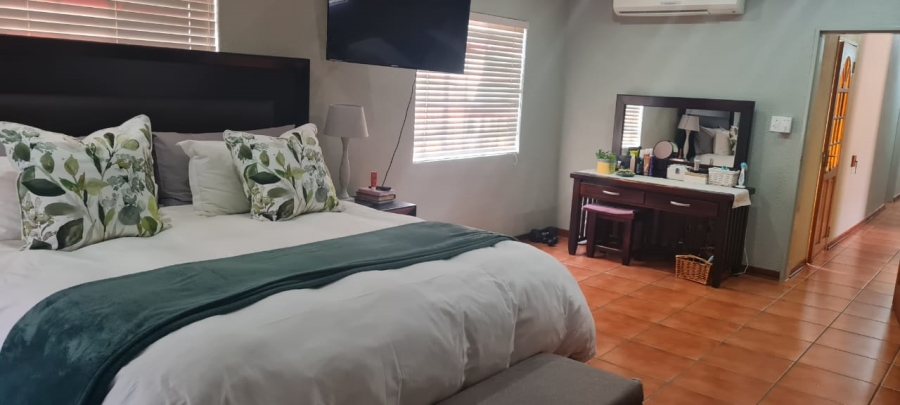 4 Bedroom Property for Sale in Bodorp North West